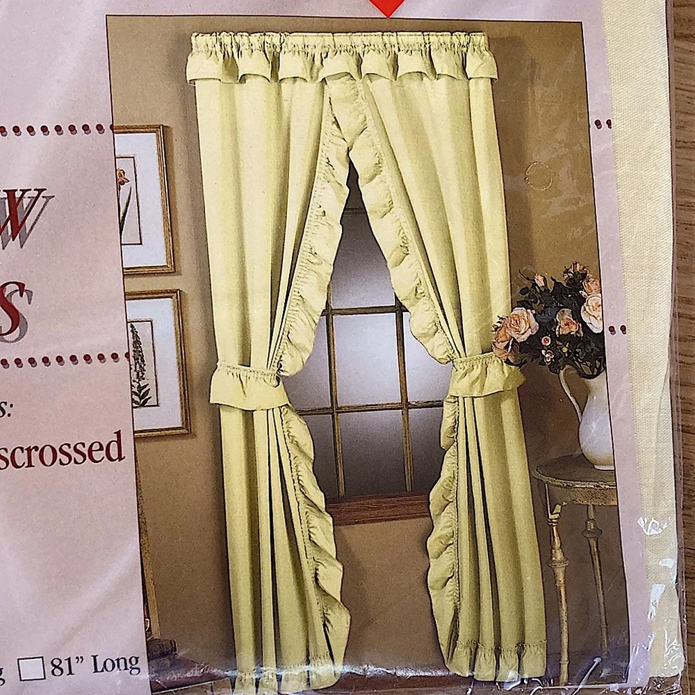 NEW 1980s VINTAGE Pale Yellow Lees Curtain Company Ruffled Curtain w/ tie backs
